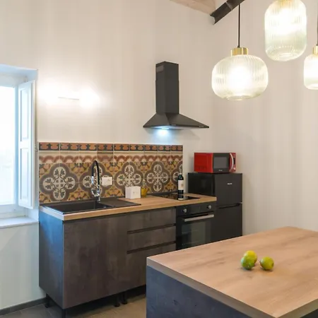 Apartment La Terrazza Sull'antico Mercato Di Ortigia Syrakus
