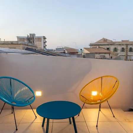 La Terrazza Sull'antico Mercato Di Ortigia Apartment *