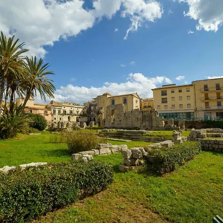 Apartment La Terrazza Sull'antico Mercato Di Ortigia *