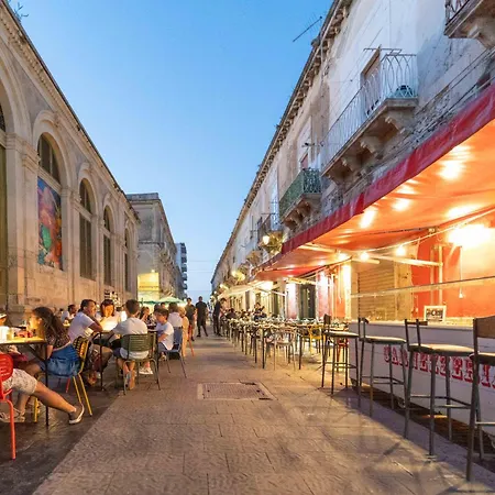 Apartment La Terrazza Sull'antico Mercato Di Ortigia Syracuse